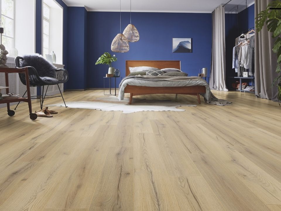 Comment entretenir et faire briller votre plancher flottant : les techniques les plus efficaces