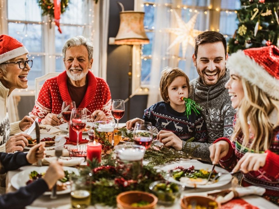 7 economic tips for hosting at Christmas